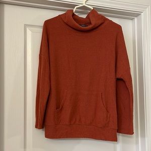 Gyft Cowl Neck Brushed Knit Top, Women’s Size M, Burnt Orange